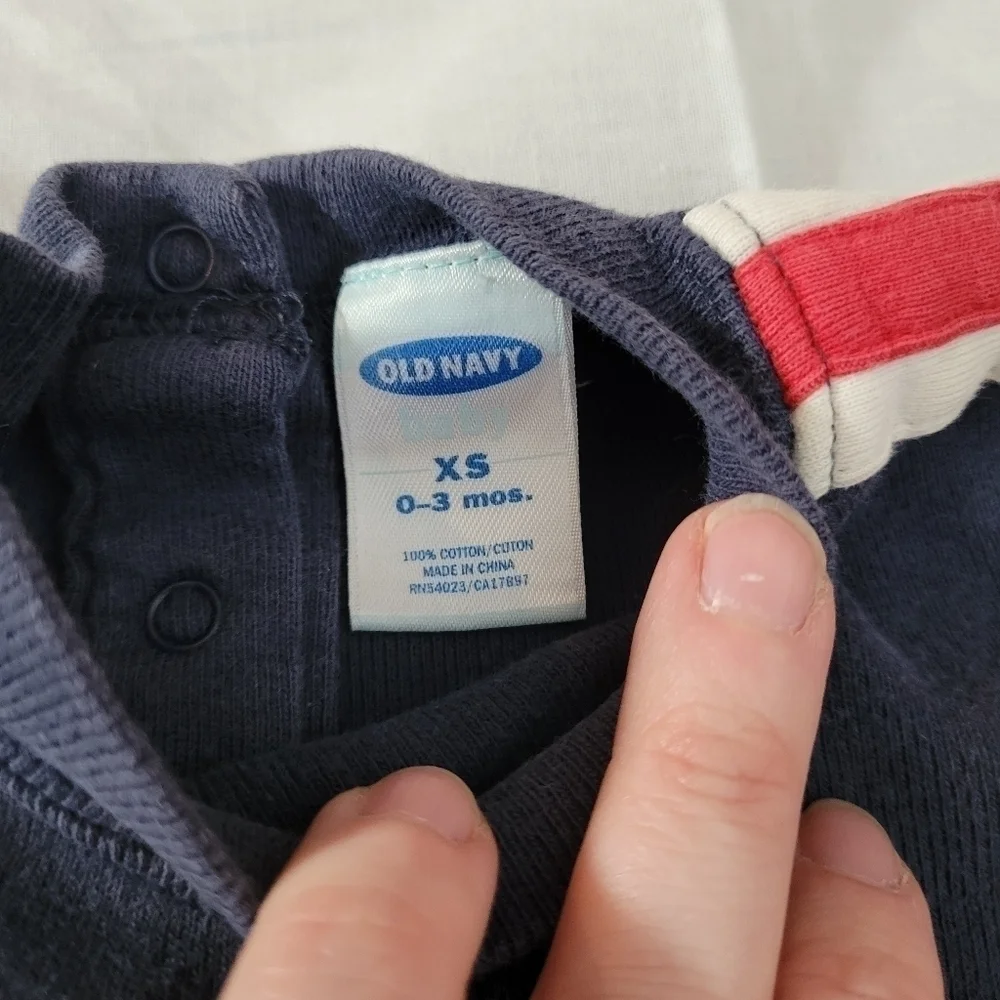 Old Navy VTG navy blue w/red & white striped football patch snap bottom 1pc 0-3m